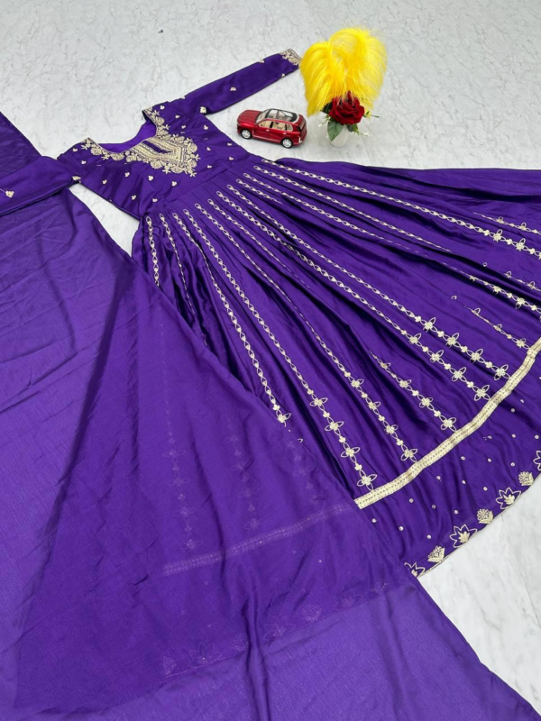 Beautiful Anarkalis Gown With Dupatta (Blue)